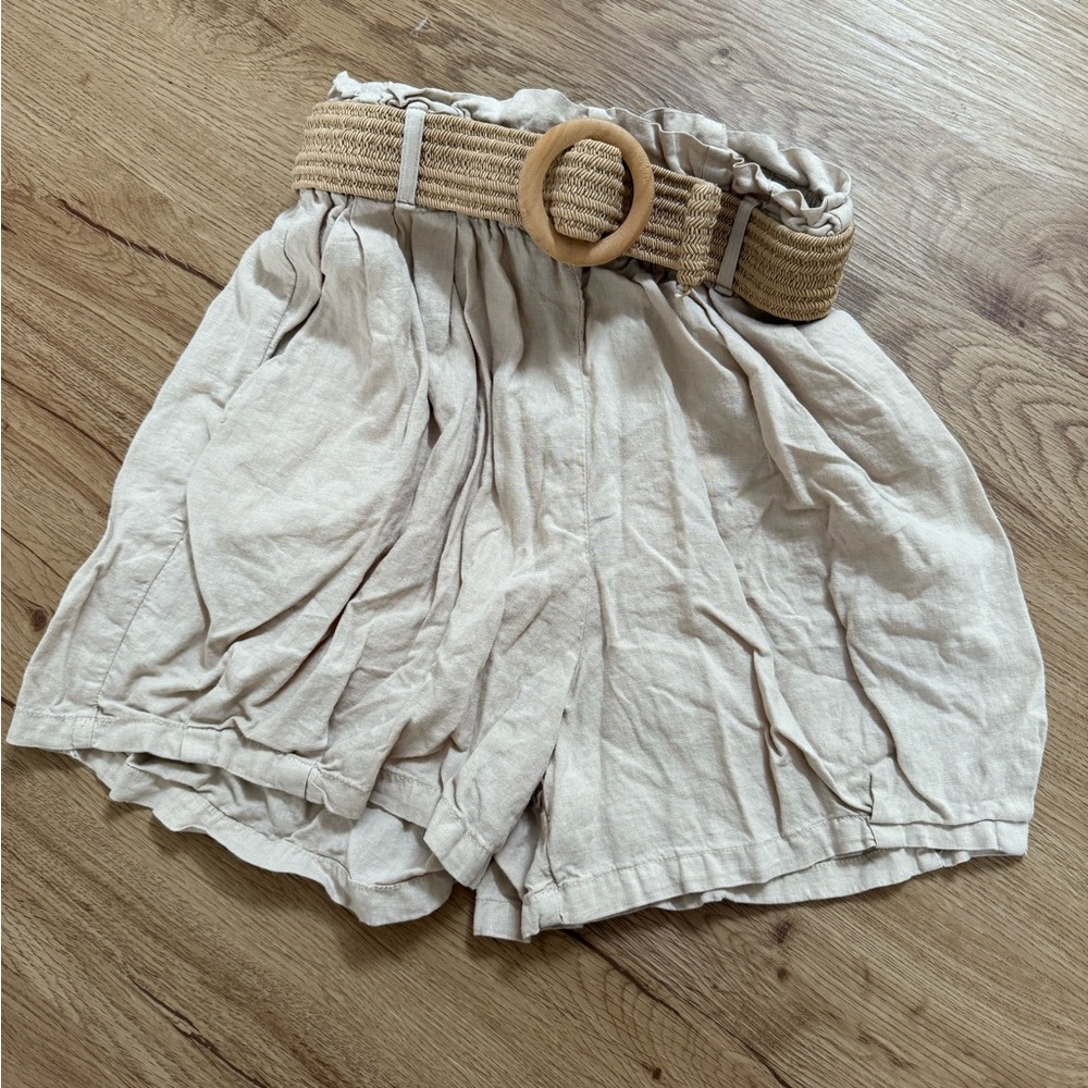 Zara Cream High Waist Shorts - Belt included